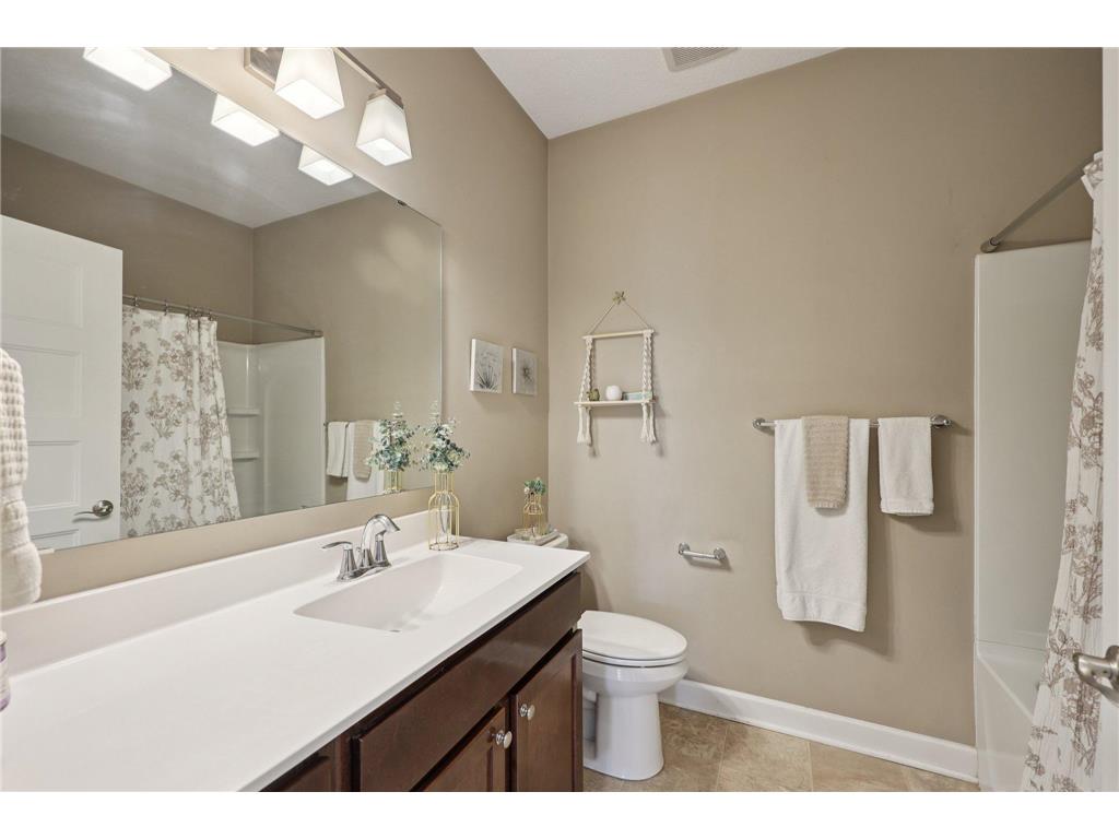 13704 Brookside Path Rosemount MN 55068 7039243 image33