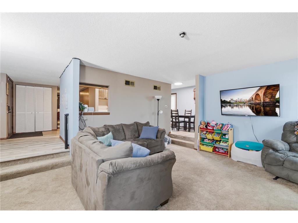 13705 Nicollet Avenue #101 Burnsville MN 55337 7066311 image3