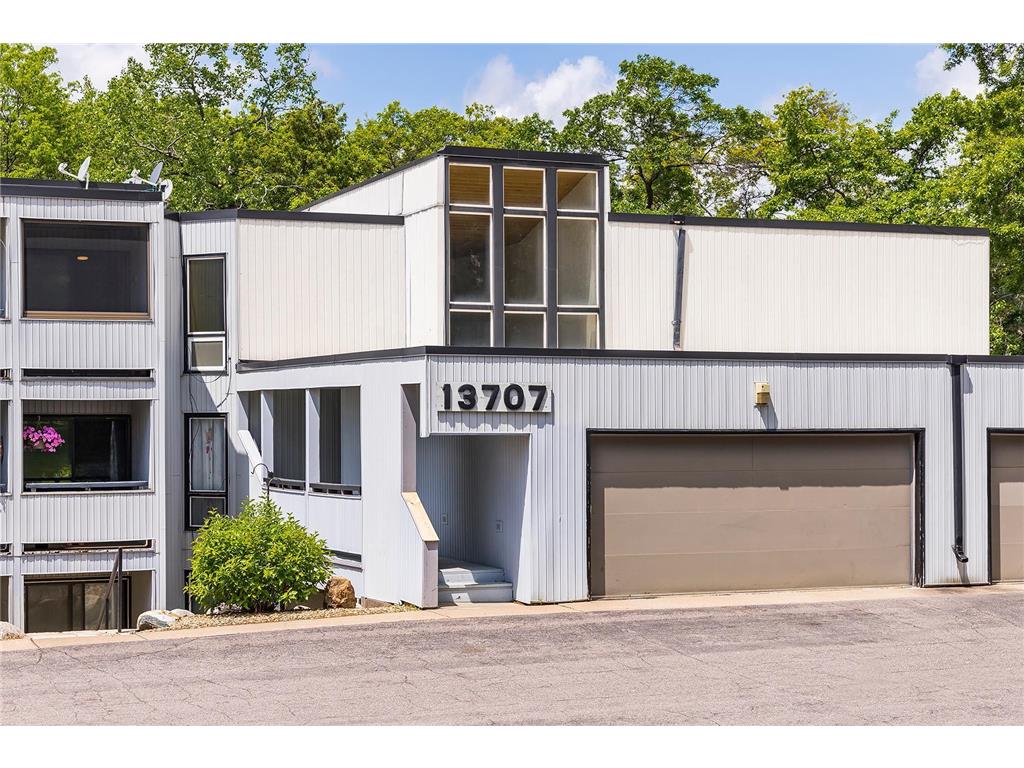 13707 Nicollet Avenue #303 Burnsville MN 55337 6541361 image1