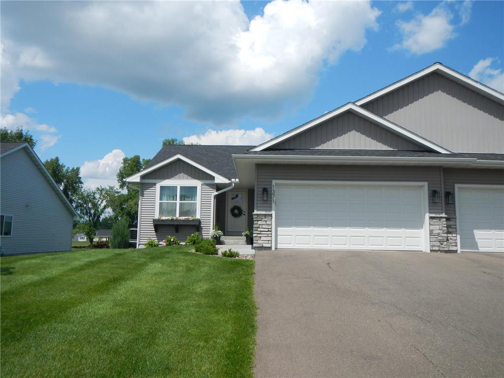 1371 Blue Jay Place New Richmond WI 54017 6407081 image1