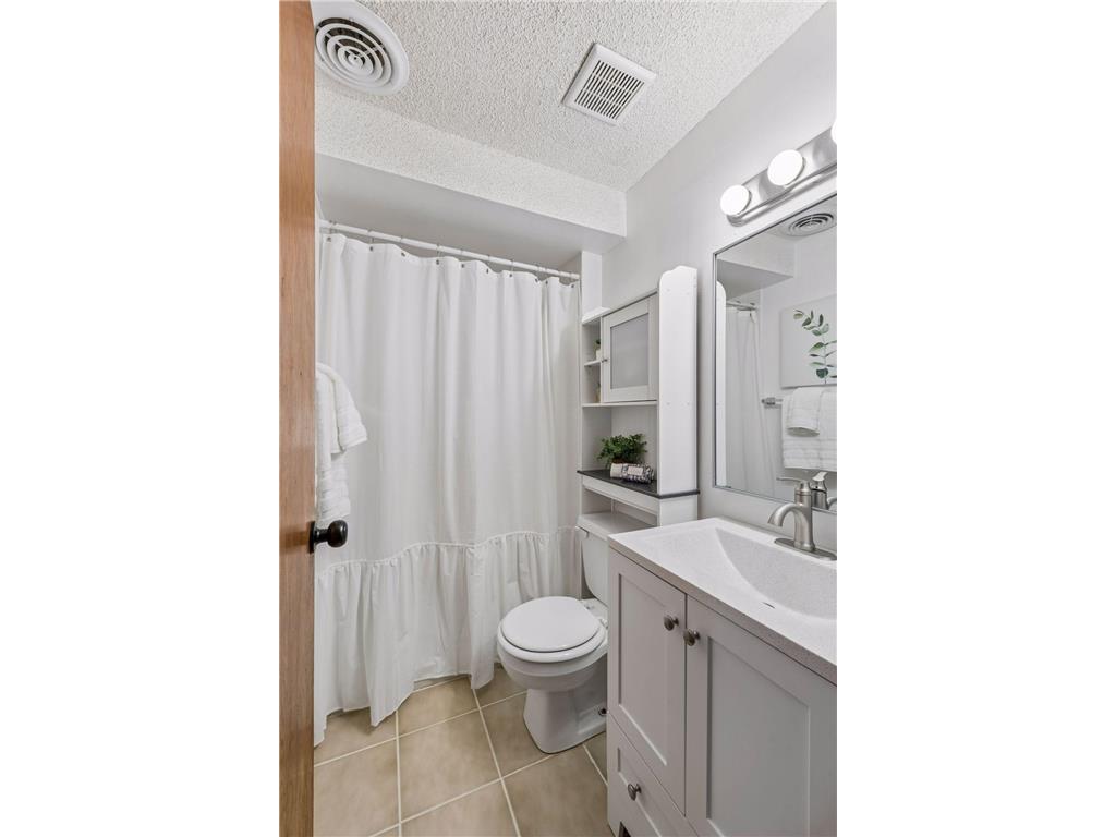 13710 5th Avenue N Plymouth MN 55441 7031643 image28