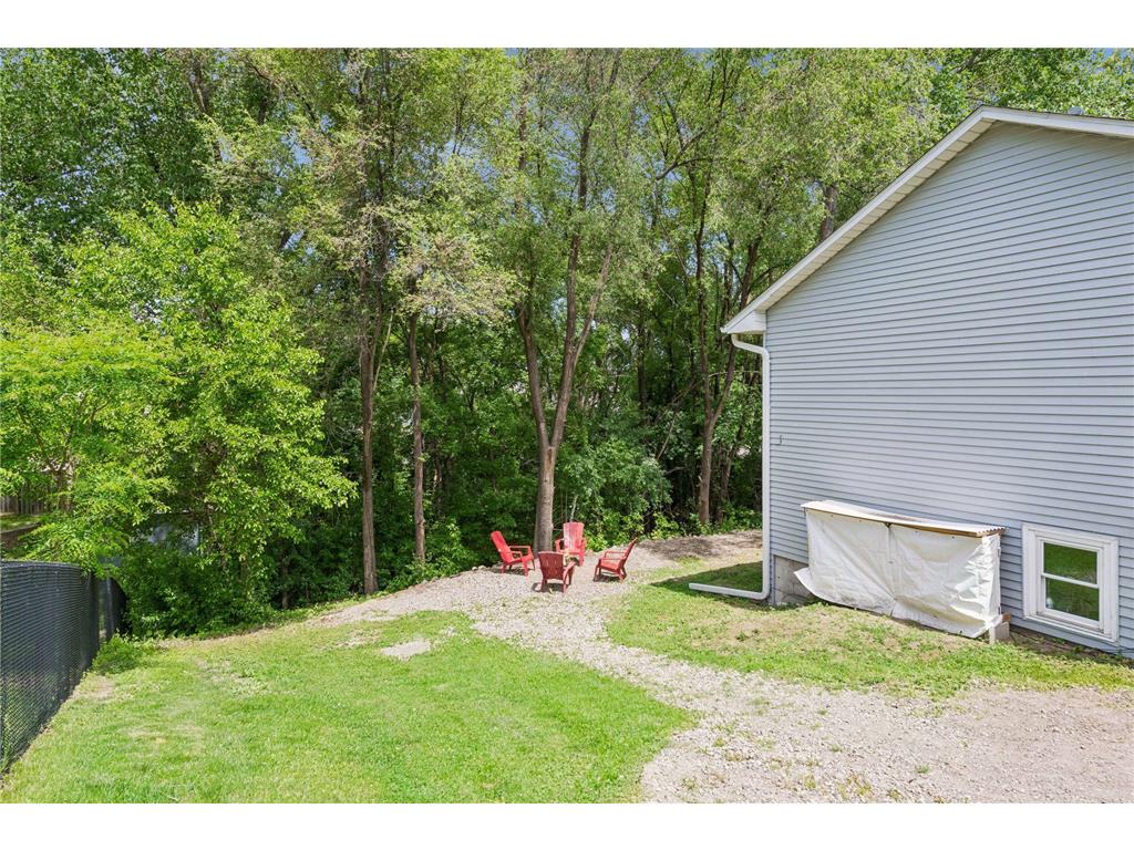13710 5th Avenue N Plymouth MN 55441 7031643 image4