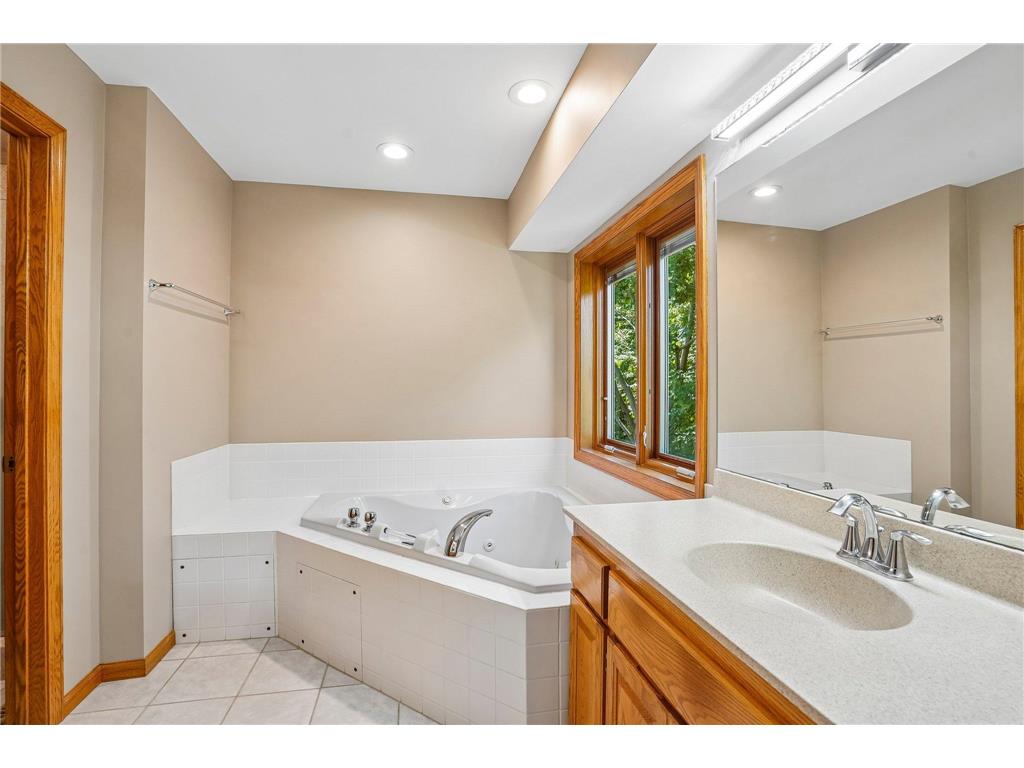 13710 61st Avenue N Plymouth MN 55446 7109161 image28