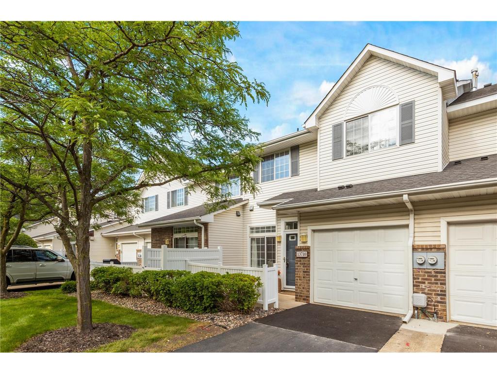 13710 Anderson Lakes Parkway, Eden Prairie, MN 55344 MLS 6247064