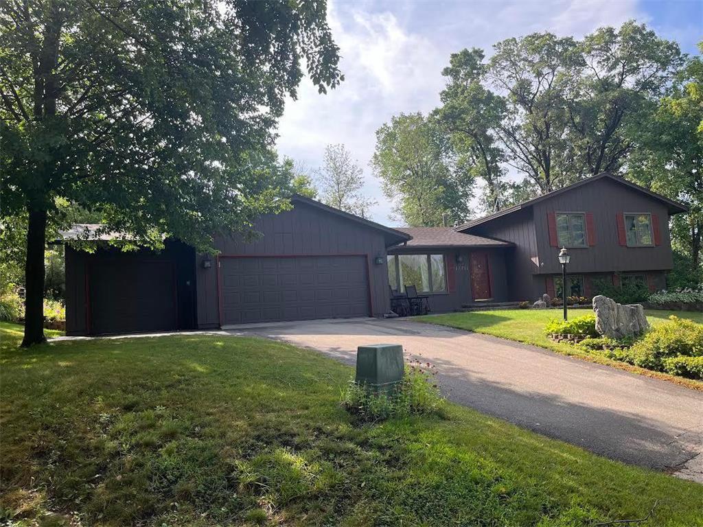 13711 Oakland Drive, Burnsville, MN, 55337 MLS 6406567 Edina Realty