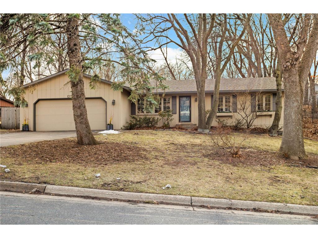 13712 Oakland Drive Burnsville MN 55337 6502599 image1