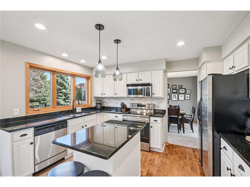 13714 Ashcroft Bay Savage MN 55378 7058389 image5
