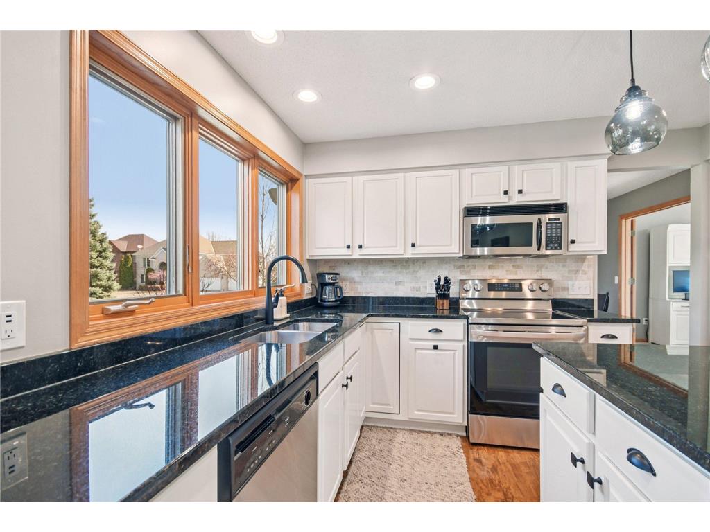 13714 Ashcroft Bay Savage MN 55378 7058389 image8
