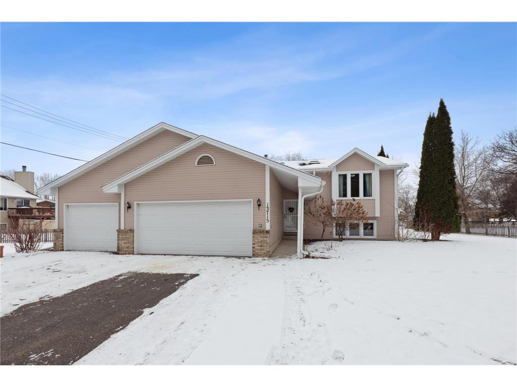 13715 Sunset Trail Plymouth MN 55441 6658634 image1