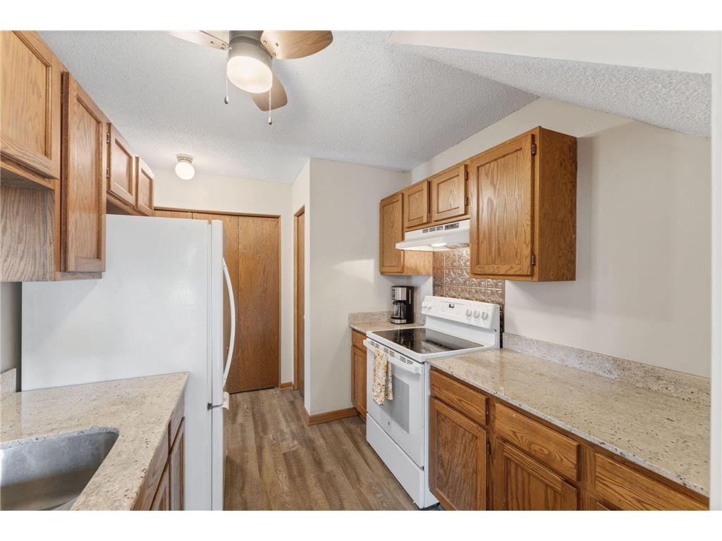 13717 Inglewood Avenue Savage MN 55378 7063250 image15