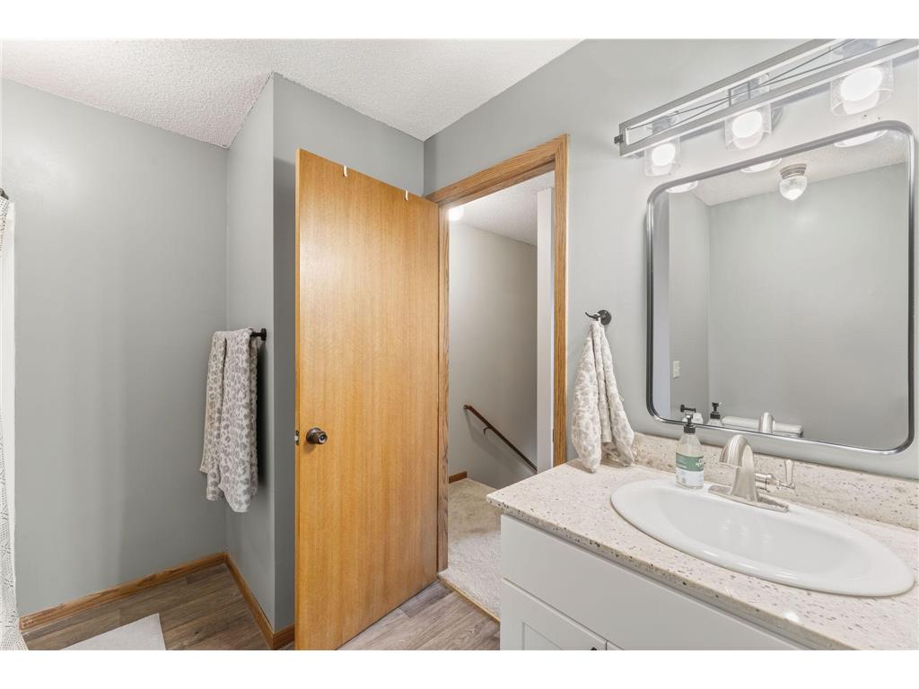 13717 Inglewood Avenue Savage MN 55378 7063250 image24