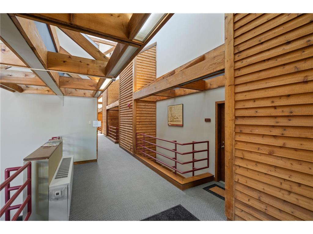1372 Carling Drive #207 Saint Paul MN 55108 7107786 image2