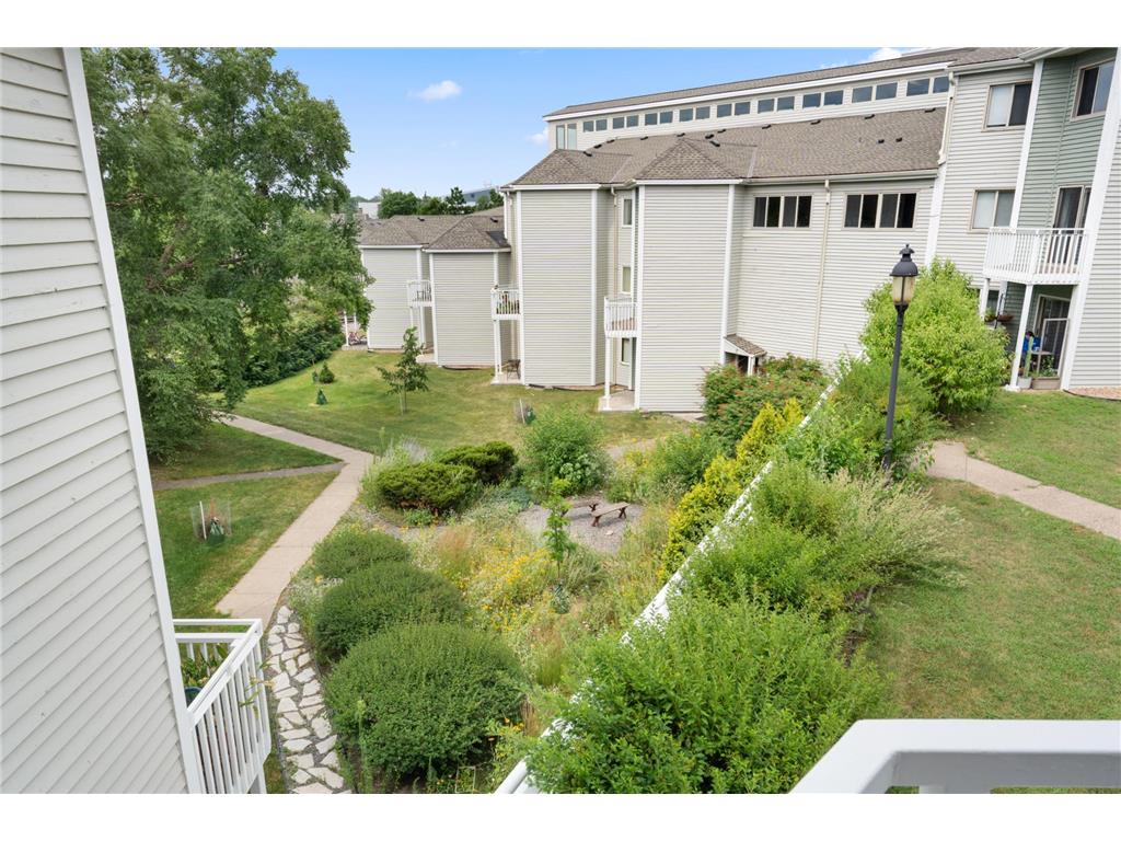 1372 Carling Drive #306 Saint Paul MN 55108 7107931 image10