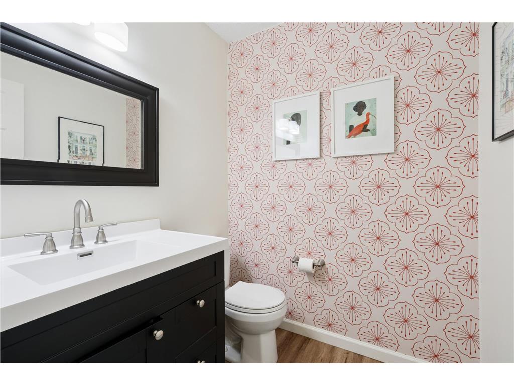 1372 Carling Drive #306 Saint Paul MN 55108 7107931 image18