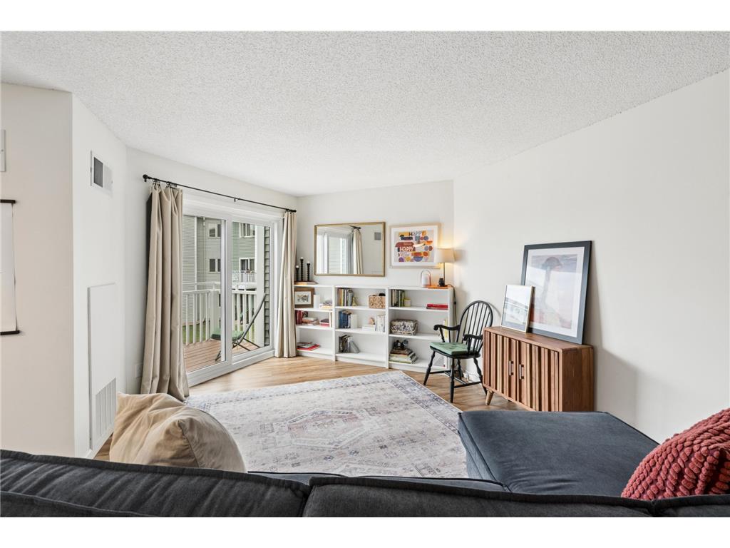1372 Carling Drive #306 Saint Paul MN 55108 7107931 image8