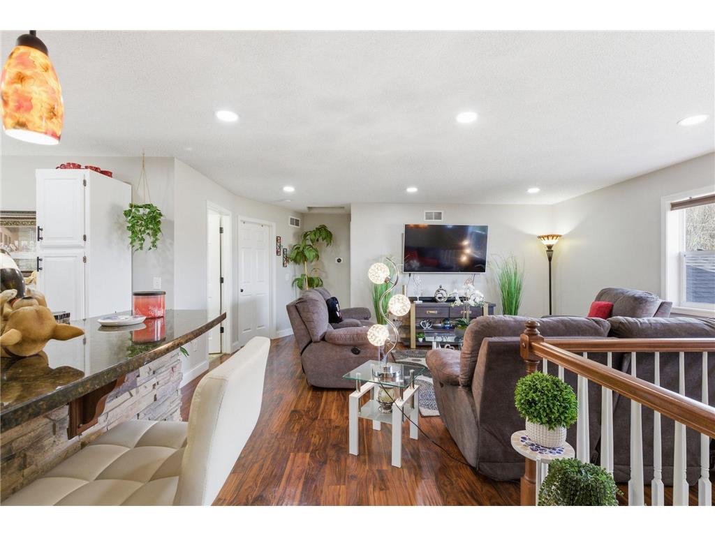 1372 Desoto Street Saint Paul MN 55130 7051964 image11