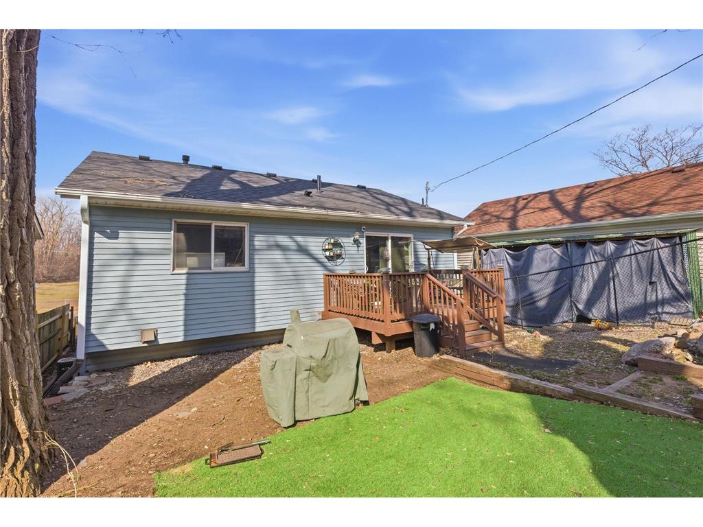 1372 Desoto Street Saint Paul MN 55130 7051964 image26