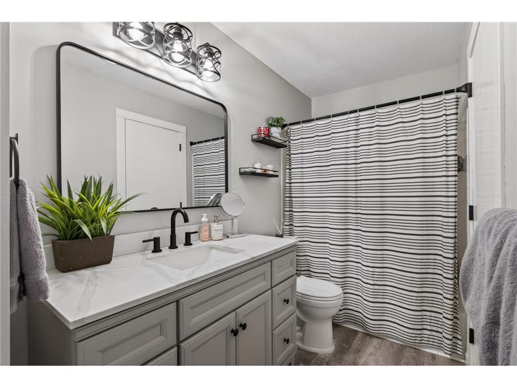 13720 74th Avenue N Maple Grove MN 55311 7067949 image12