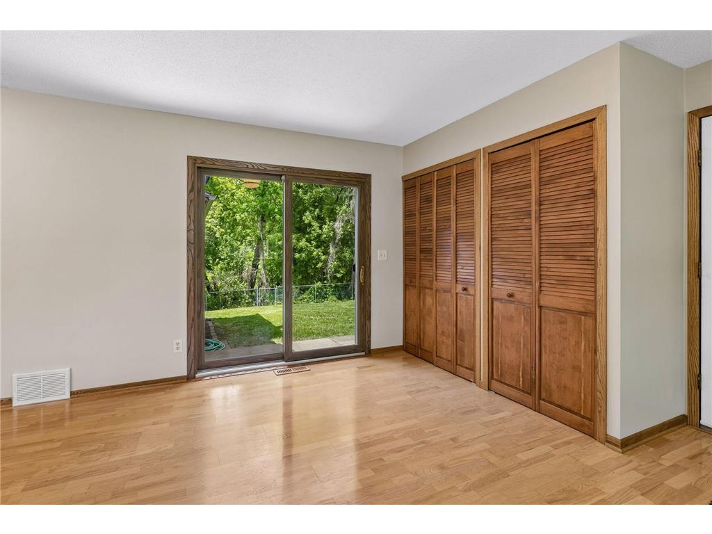 13720 Oakland Drive Burnsville MN 55337 7066374 image21