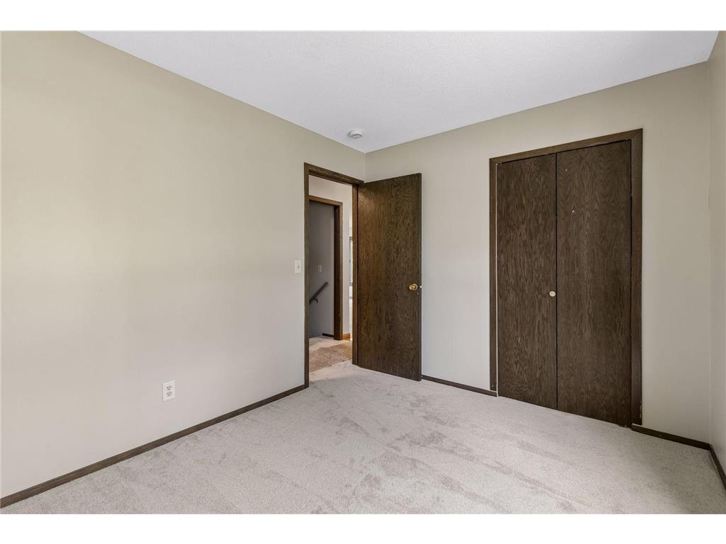 13720 Oakland Drive Burnsville MN 55337 7066374 image28