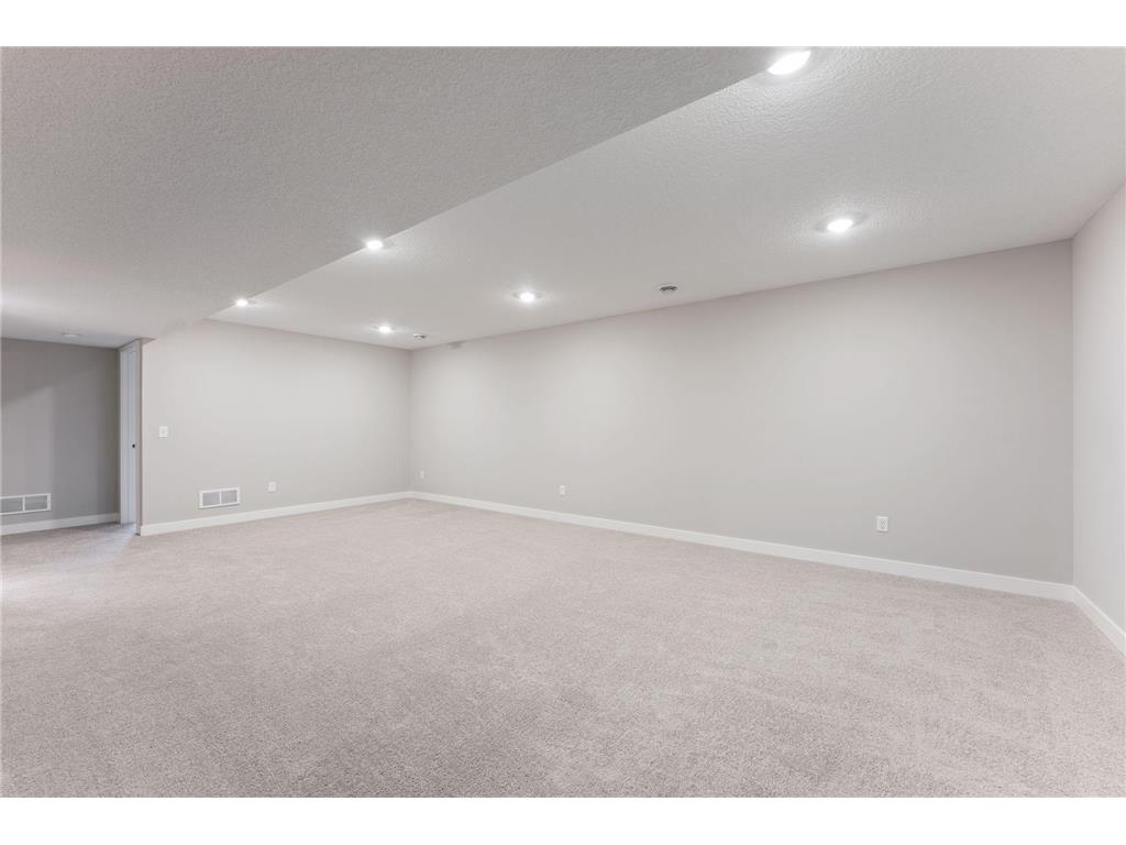 13721 Arrowhead Way Rosemount MN 55068 6824848 image21