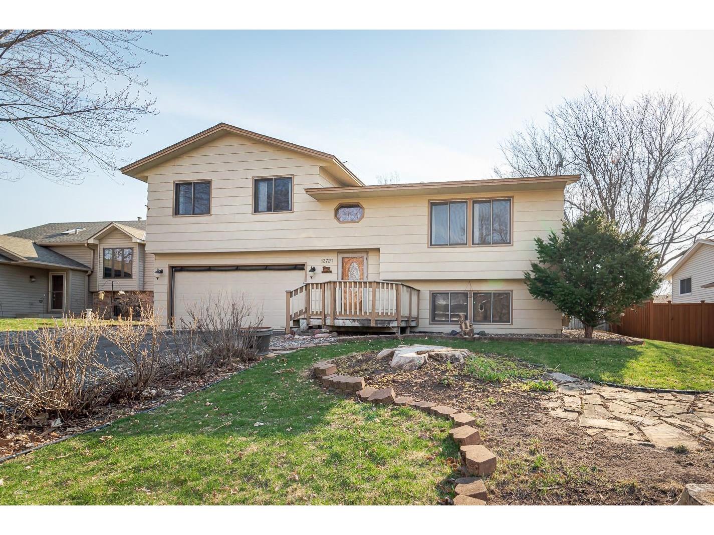 13721 Yosemite Avenue S, Savage, MN, 55378 MLS 5732832 Edina Realty