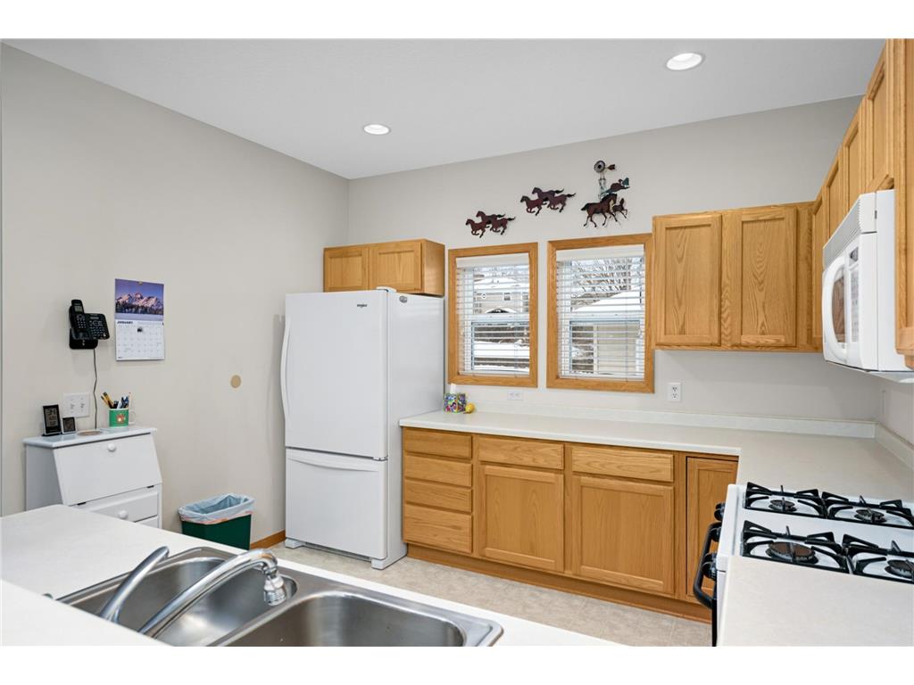 1373 5th Street E Saint Paul MN 55106 6826306 image3