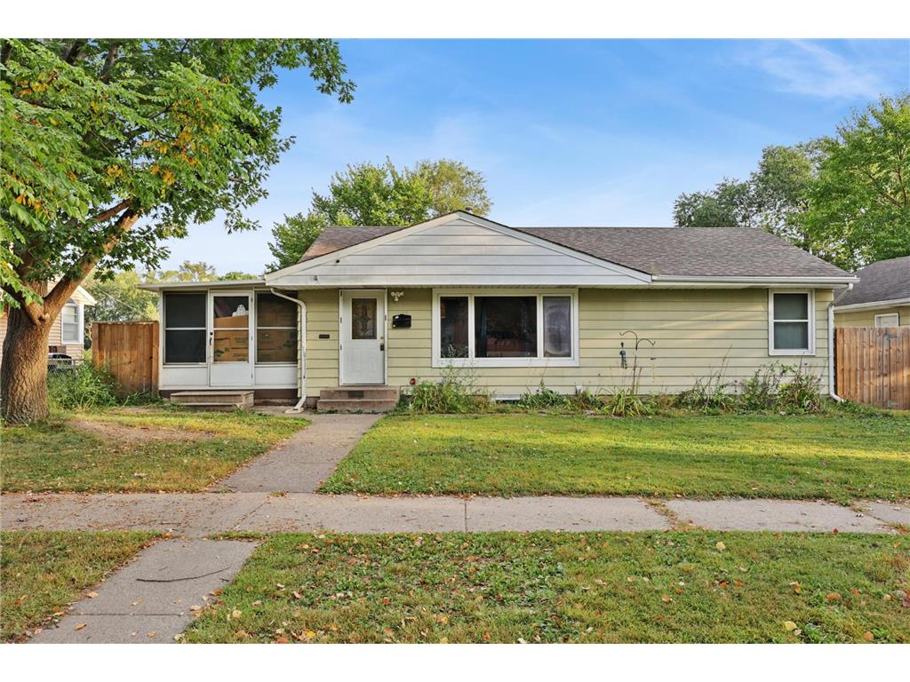 1373 Ross Avenue Saint Paul MN 55106 6795151 image1