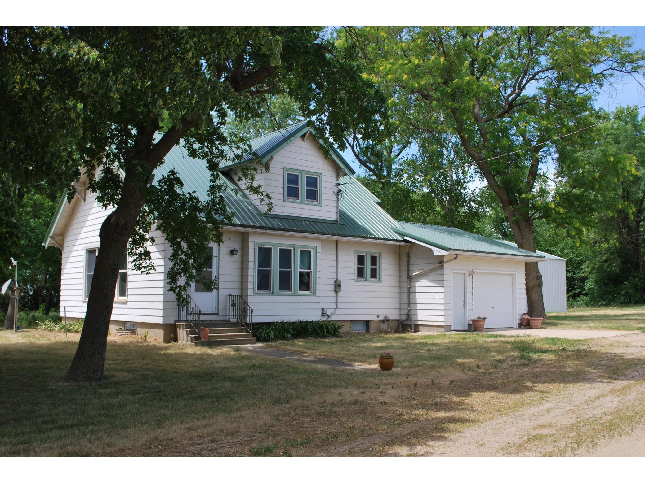 1374 70th Street, Fairmont, MN 56031 MLS 6016367 Edina Realty