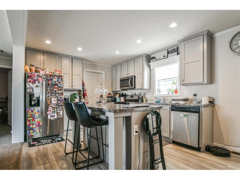 1374 Birchview Drive Maplewood MN 55119 7004483 image5