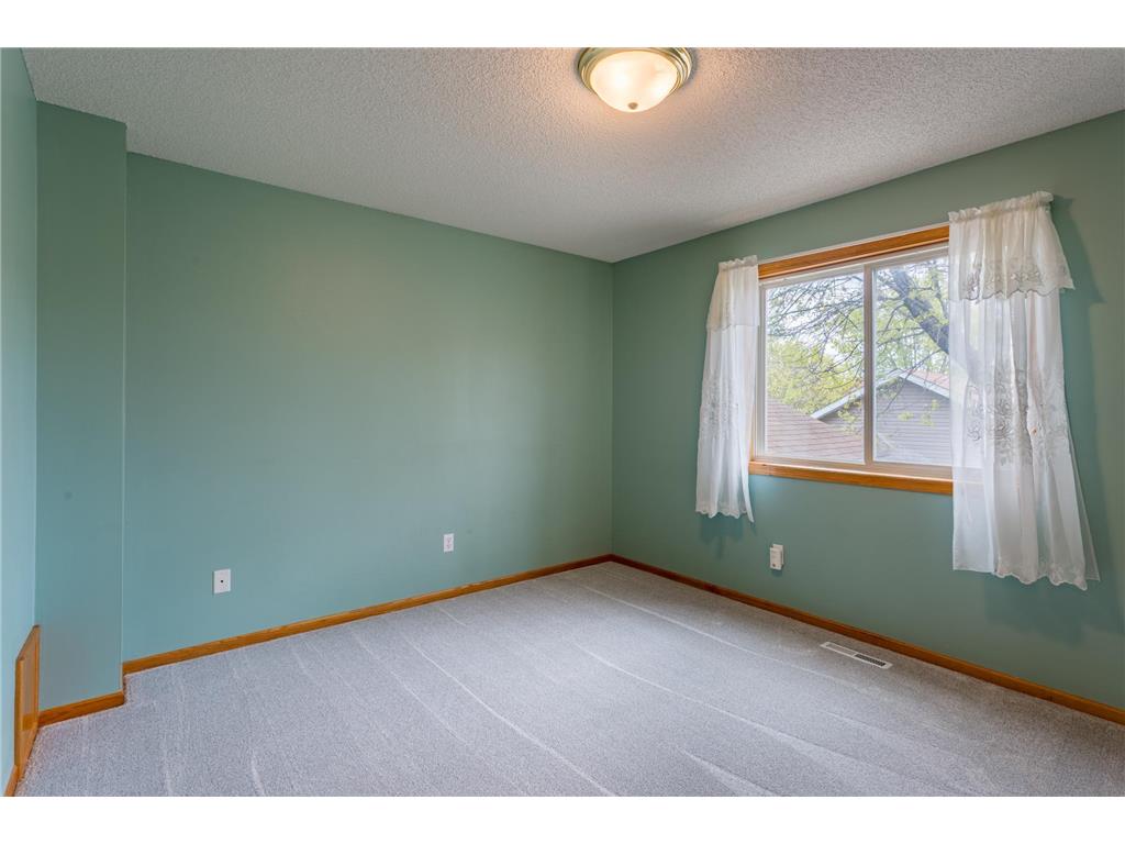 13742 Underclift Street NW Andover MN 55304 7058028 image11