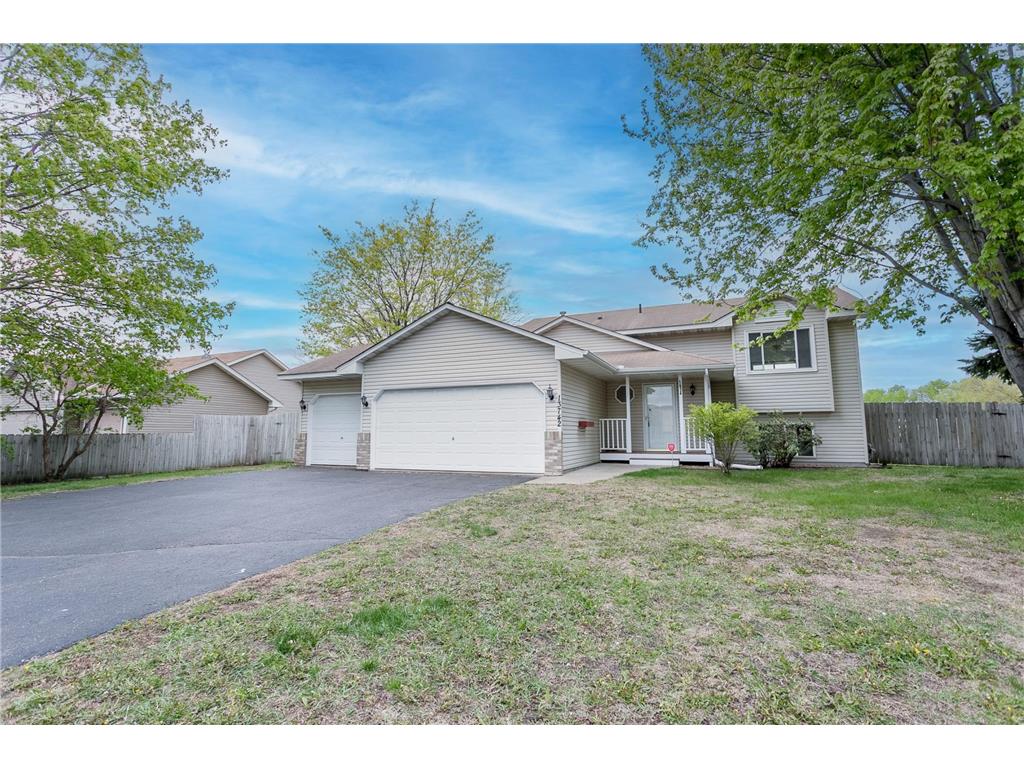 13742 Underclift Street NW Andover MN 55304 7058028 image2