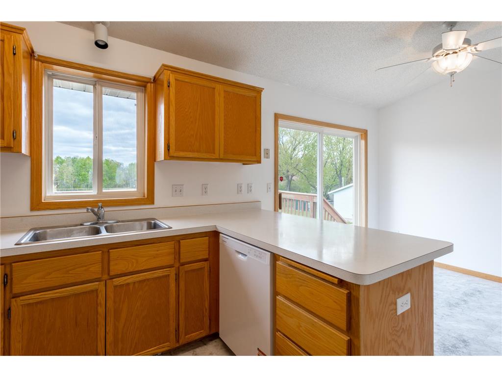 13742 Underclift Street NW Andover MN 55304 7058028 image24