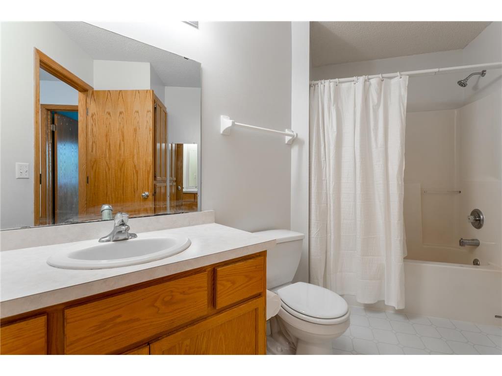 13742 Underclift Street NW Andover MN 55304 7058028 image8
