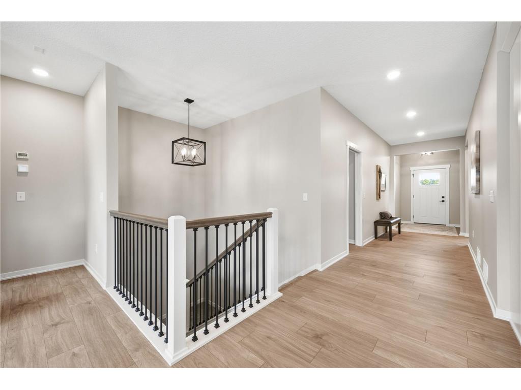 13745 102nd Court N Maple Grove MN 55369 7099504 image11