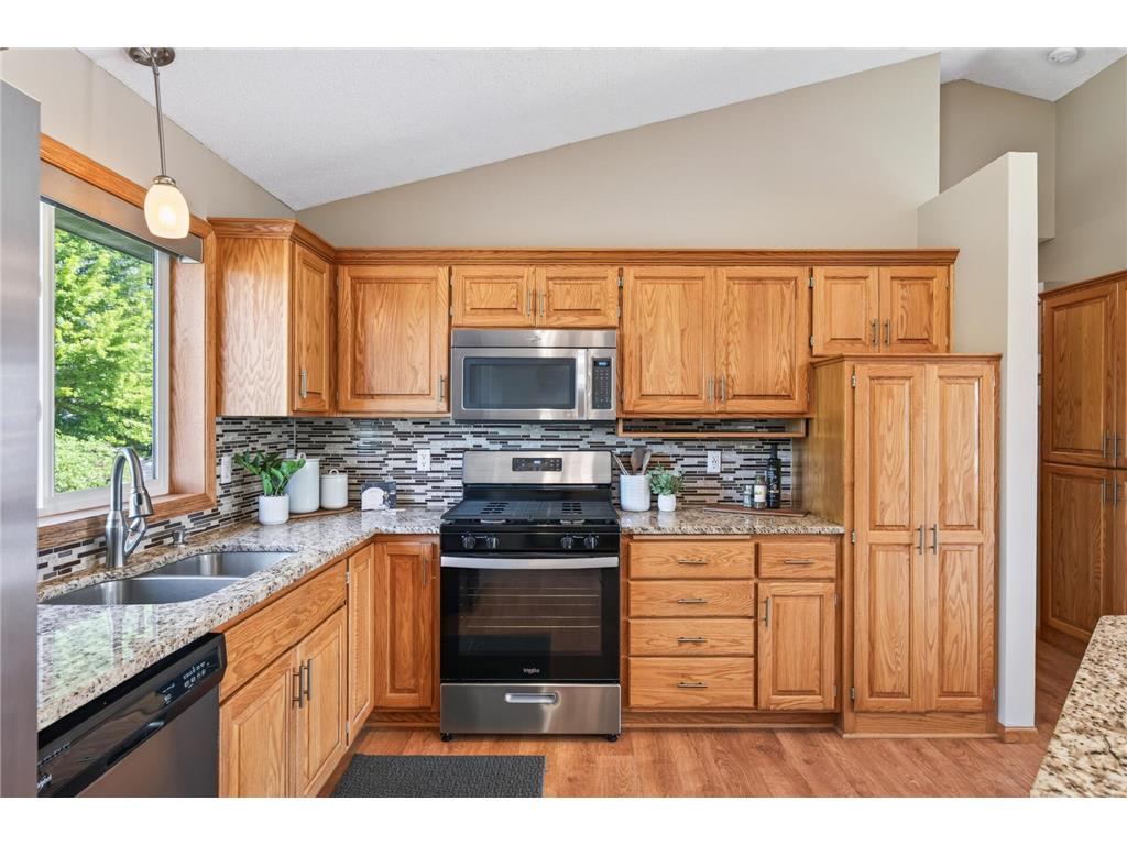 13745 Wellstead Drive Rogers MN 55374 7088496 image27