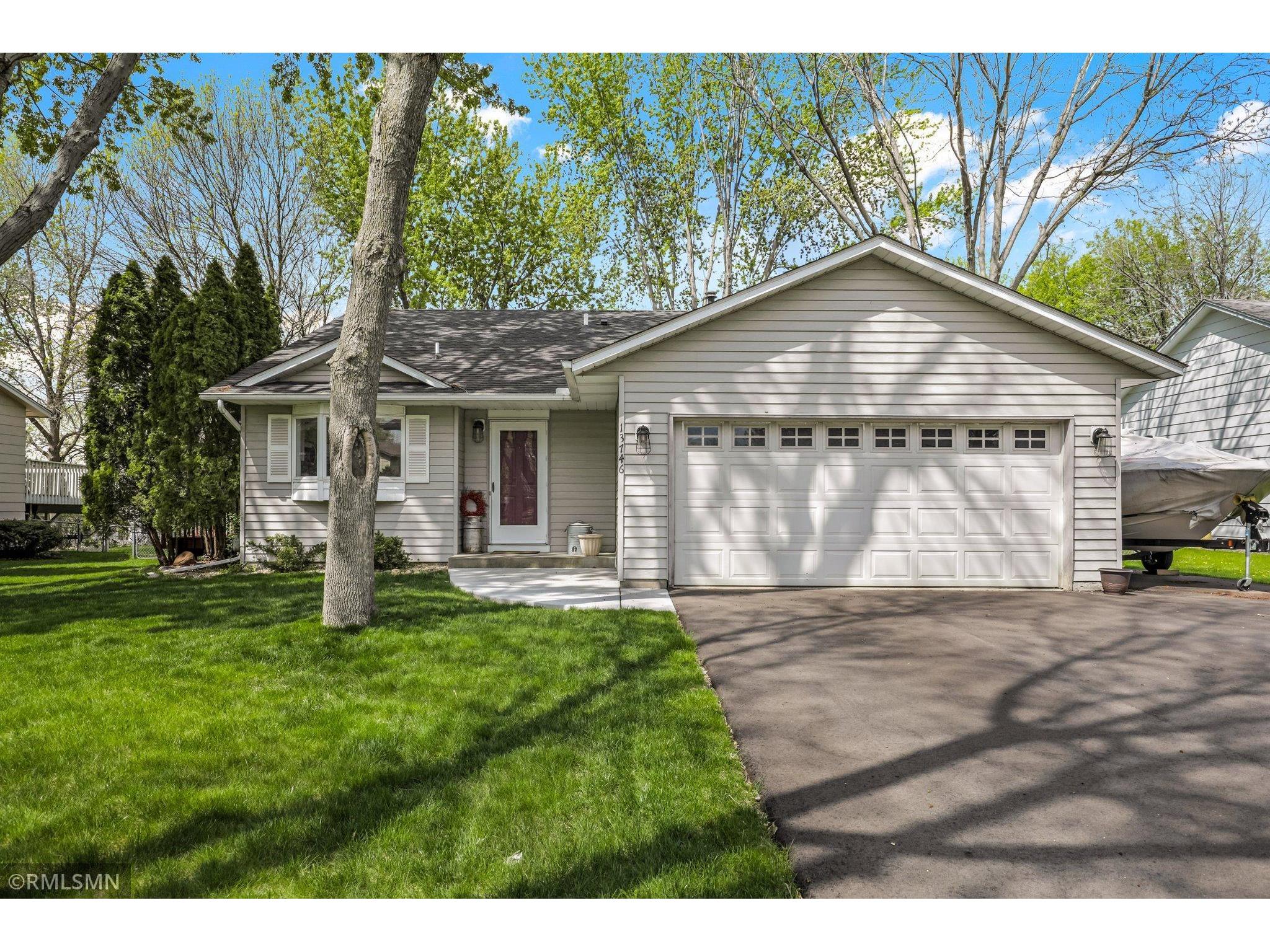 13746 Yosemite Avenue S, Savage, MN, 55378 MLS 5754529 Edina Realty