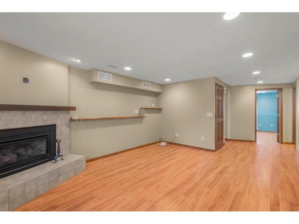1375 Balsam Street E Eagan MN 55123 7080246 image16