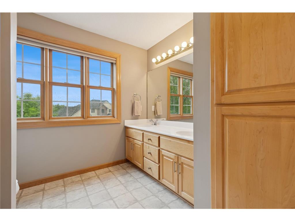 1376 Cobblestone Road N Champlin MN 55316 6793650 image35