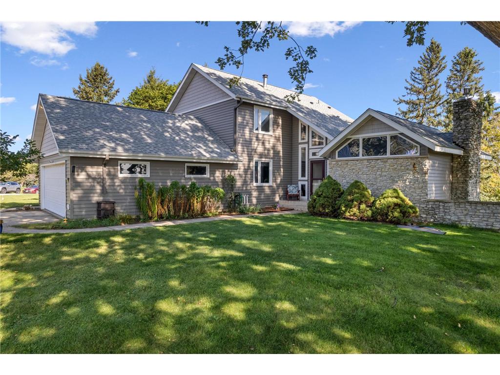 1376 Skyline Drive Winona MN 55987 6796239 image1