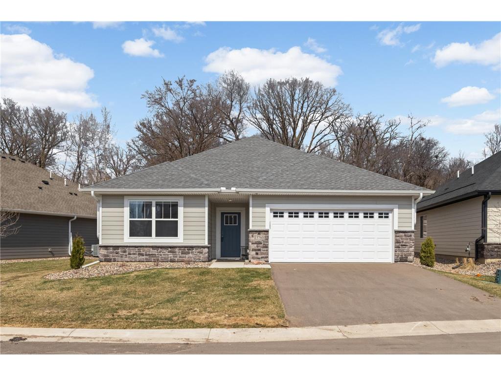 13760 Hollybrook Circle Apple Valley MN 55124 7045246 image1