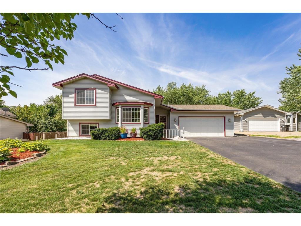 13760 Quinn Street NW Andover MN 55304 6404653 image1