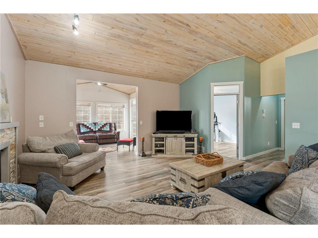 13761 Dorothy Drive Rogers MN 55374 7027100 image15