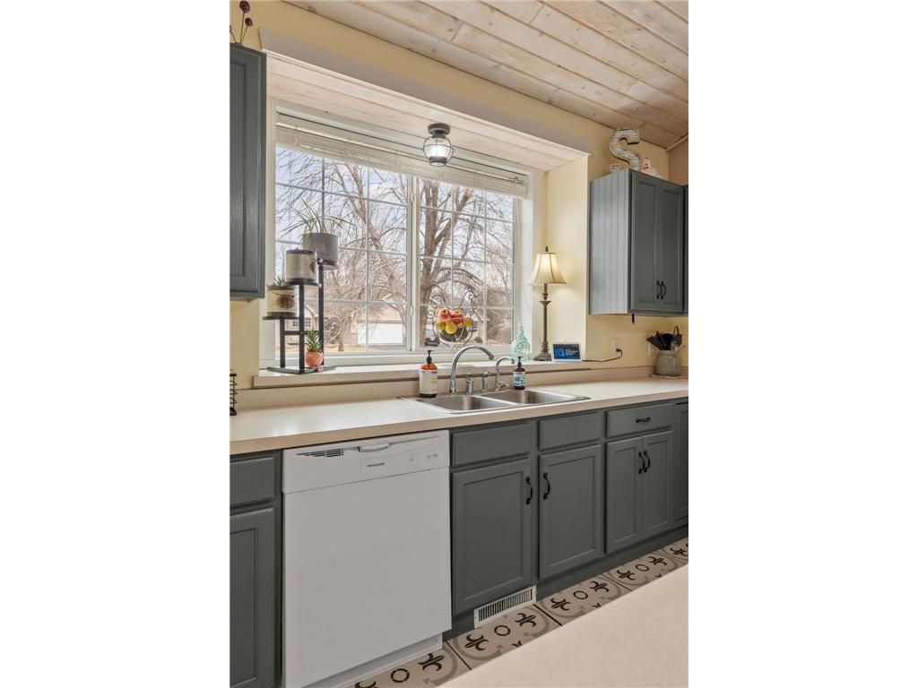 13761 Dorothy Drive Rogers MN 55374 7027100 image19