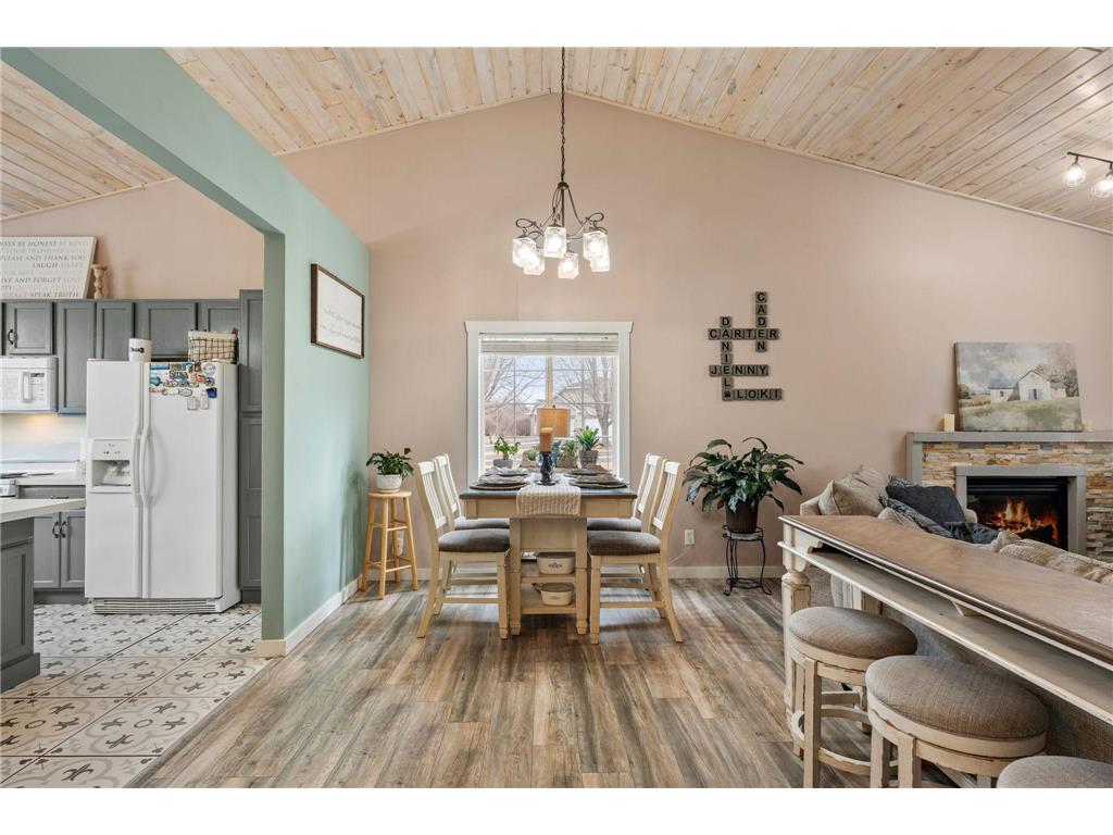 13761 Dorothy Drive Rogers MN 55374 7027100 image6