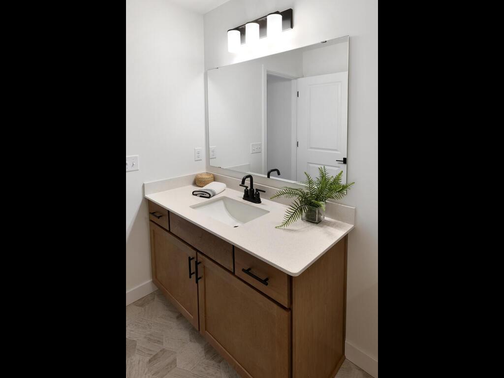 13761 Hollybrook Circle Apple Valley MN 55124 7010482 image42