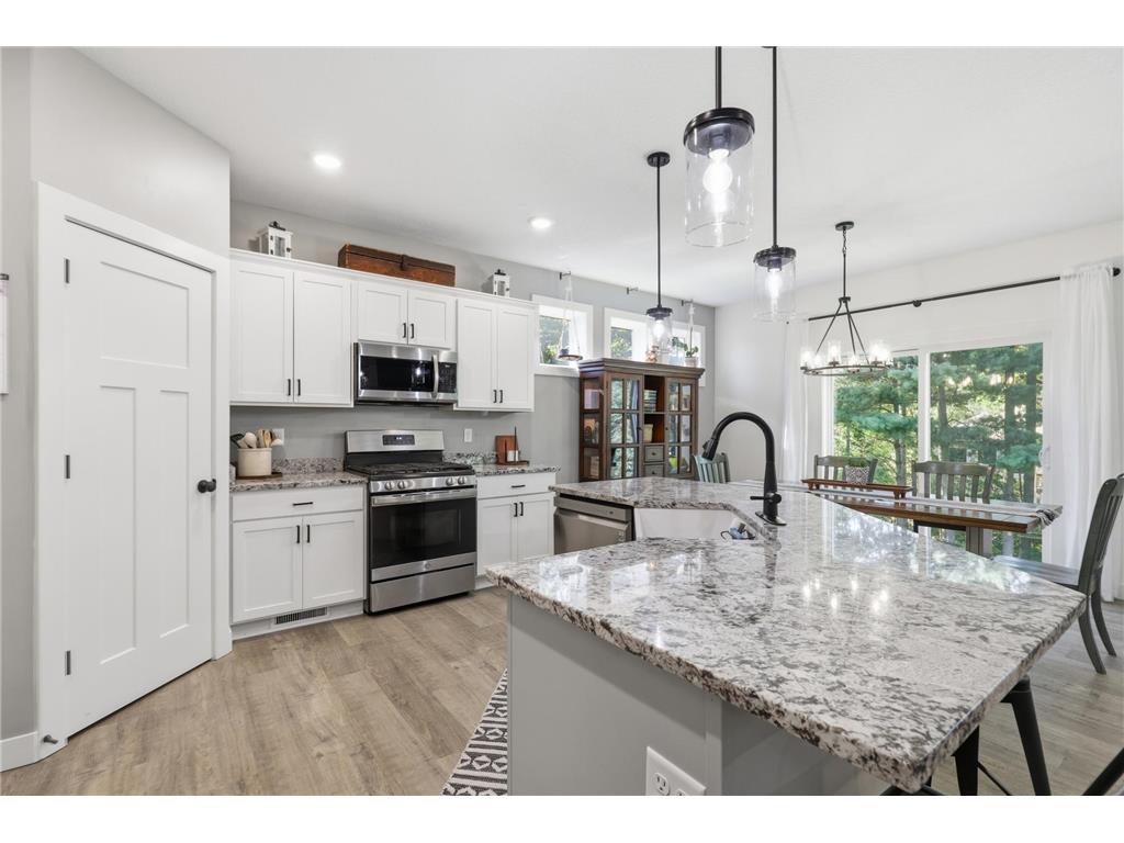 13763 9th Avenue S Zimmerman MN 55398 7108721 image9