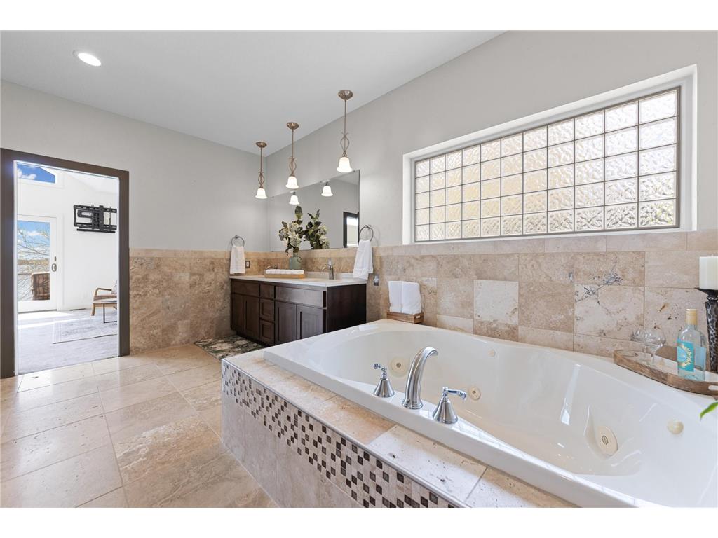 13765 Norelius Lane Lindstrom MN 55045 - South Center Lake 7053257 image50