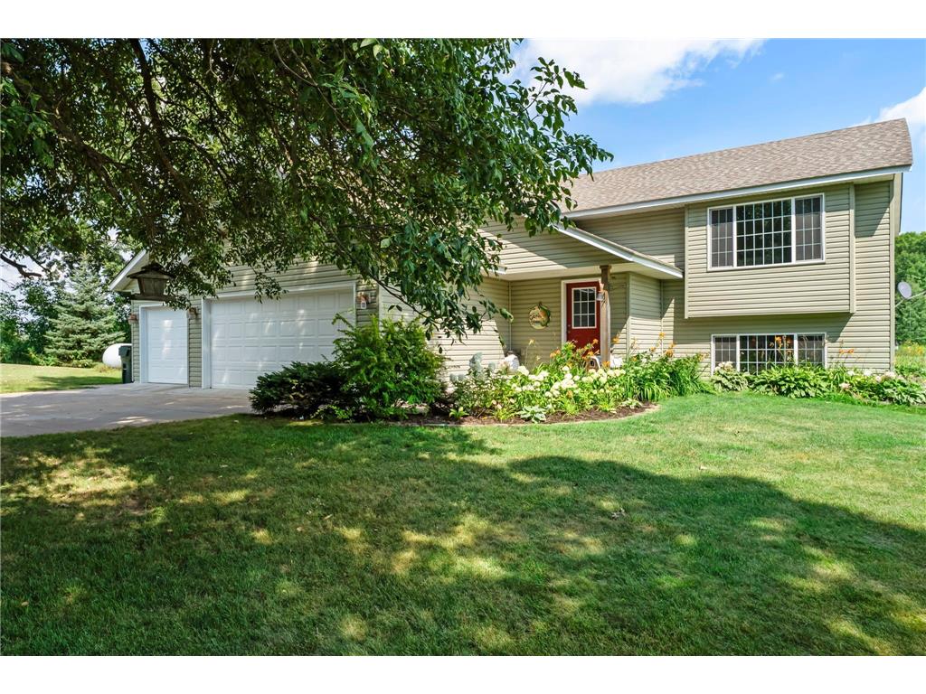 13767 Dahl Road Hinckley MN 55037 6761551 image1