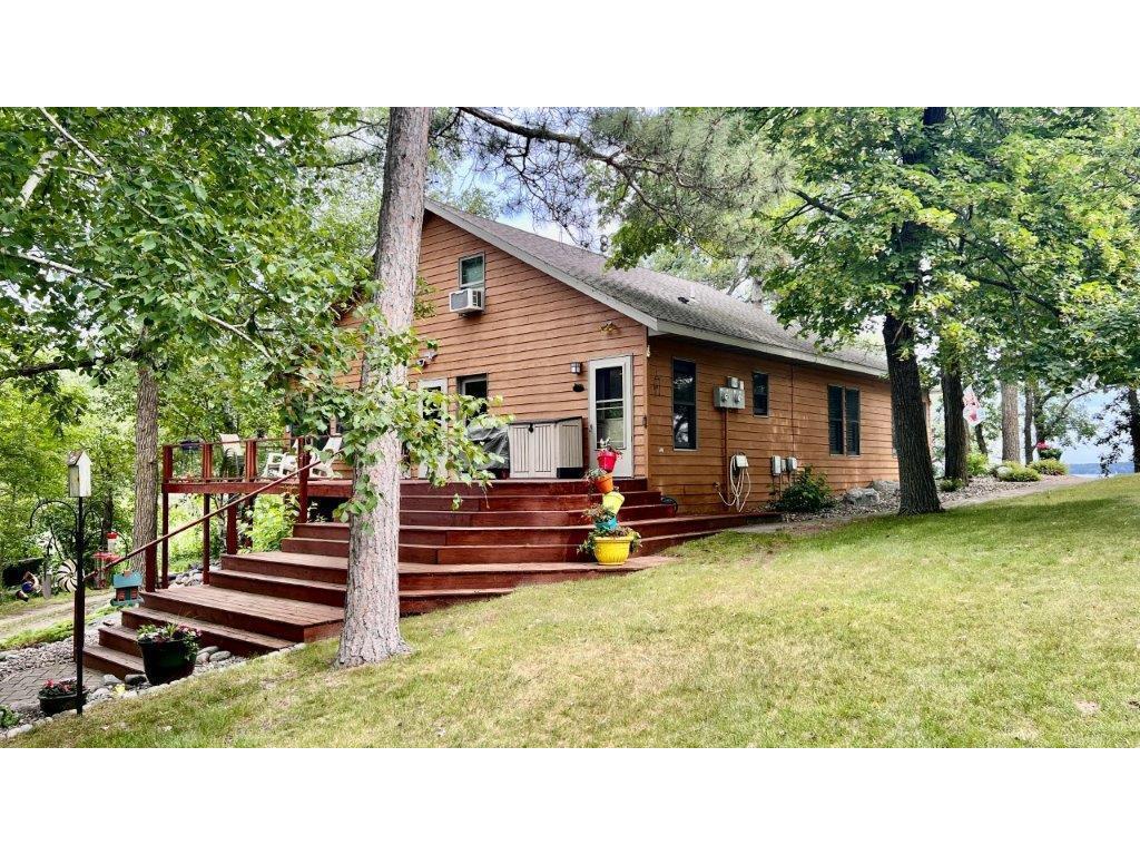13768 County 18 Park Rapids MN 56470 - Fish Hook 6415006 image1
